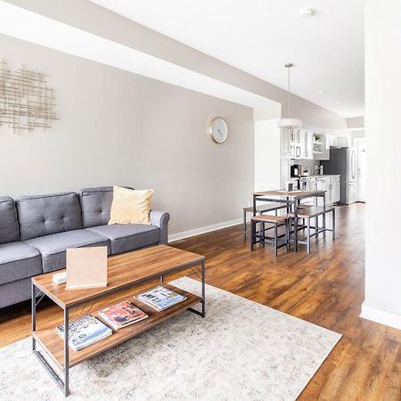 Luxury Downtown Townhome Unit 15 Cleveland Exterior foto